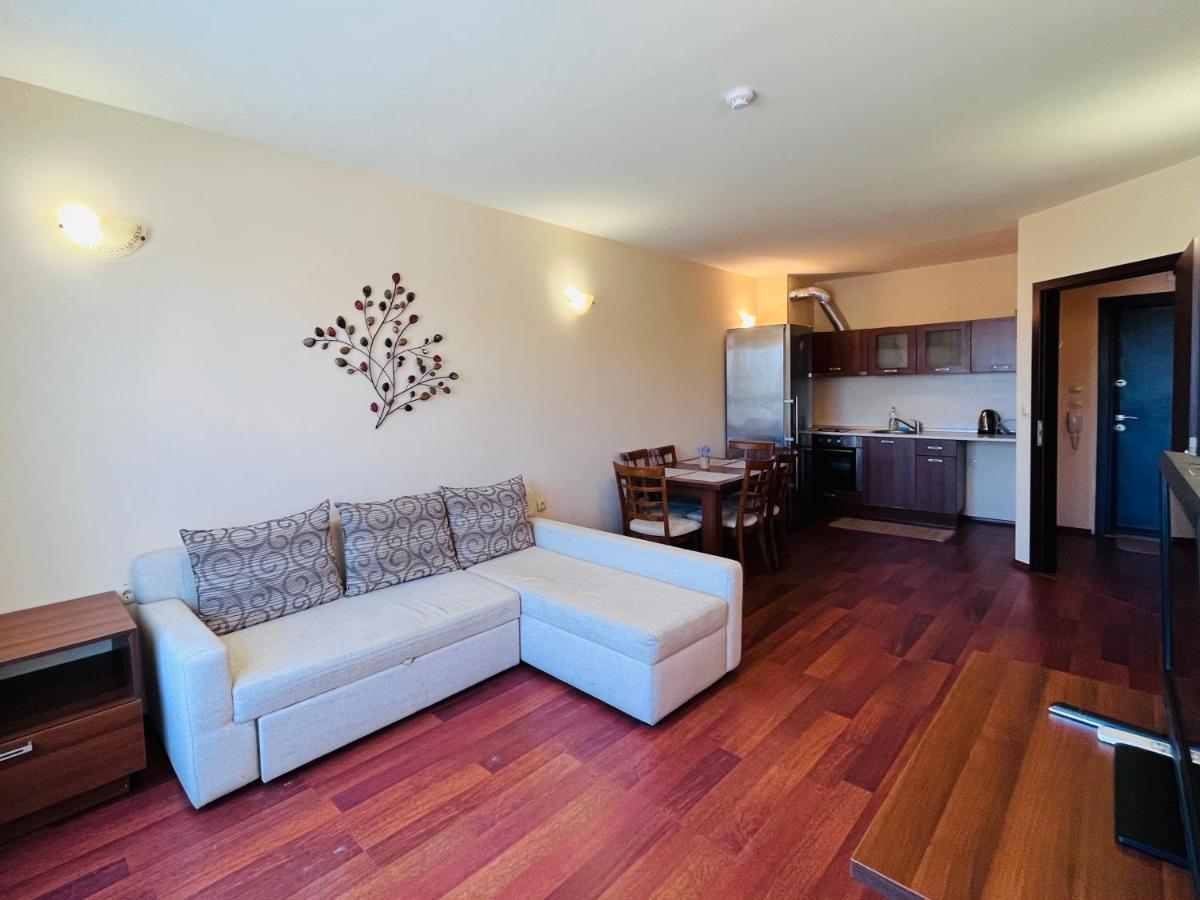 Sea View Rental Front Beach Golden Sands Exterior foto